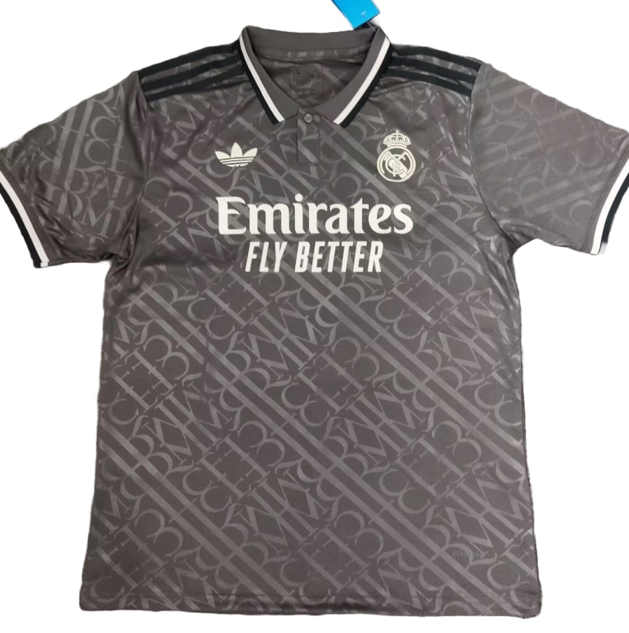 Maillot Real Madrid Extérieur 2024/25 - Authentic